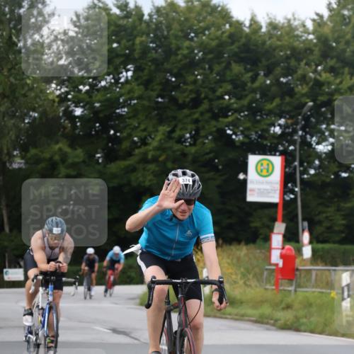 25.08.2024 - Elbe Triathlon Hamburg Fuchs,  Jonas http://msf.ph/oto/6867870 25.08.2024 10:19:49 Radfahren 393, 374, 594, 499, 610 meine-sportfotos.de