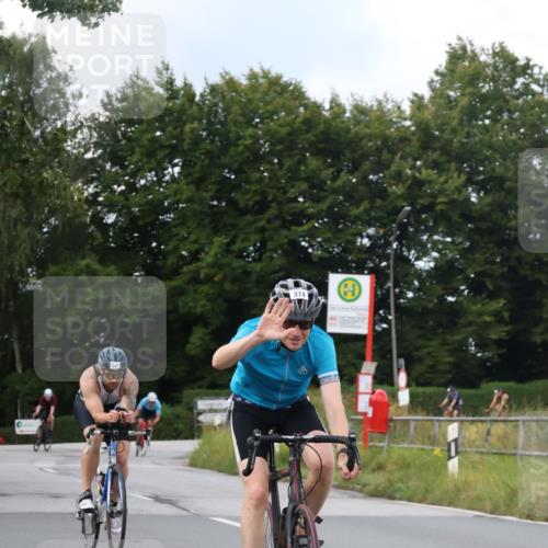 25.08.2024 - Elbe Triathlon Hamburg Fuchs,  Jonas http://msf.ph/oto/6867872 25.08.2024 10:19:49 Radfahren 393, 374, 594, 499, 610 meine-sportfotos.de