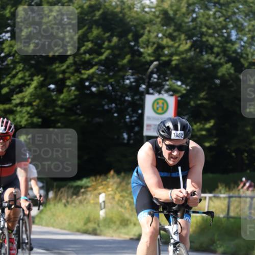 25.08.2024 - Elbe Triathlon Hamburg Fuchs,  Jonas http://msf.ph/oto/6867874 25.08.2024 11:01:22 Radfahren 1582, 1452, 1455, 1694, 1448, 1534, 1467 meine-sportfotos.de