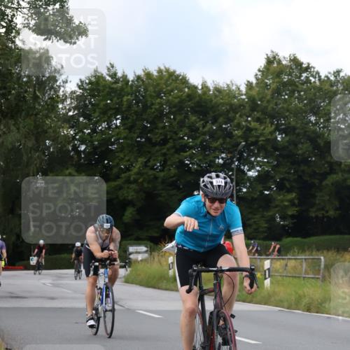 25.08.2024 - Elbe Triathlon Hamburg Fuchs,  Jonas http://msf.ph/oto/6867876 25.08.2024 10:19:49 Radfahren 393, 374, 594, 499, 610 meine-sportfotos.de