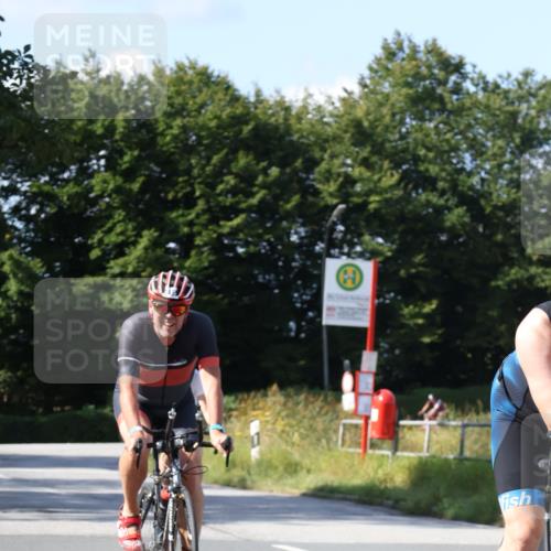 25.08.2024 - Elbe Triathlon Hamburg Fuchs,  Jonas http://msf.ph/oto/6867880 25.08.2024 11:01:22 Radfahren 1582, 1452, 1455, 1694, 1448, 1534, 1467 meine-sportfotos.de