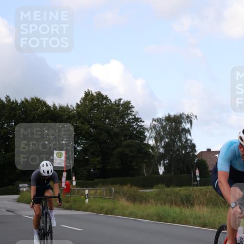 25.08.2024 - Elbe Triathlon Hamburg Fuchs,  Jonas http://msf.ph/oto/6867923 25.08.2024 10:19:56 Radfahren 594, 499, 610, 488, 483, 627, 1500, 462, 598 meine-sportfotos.de