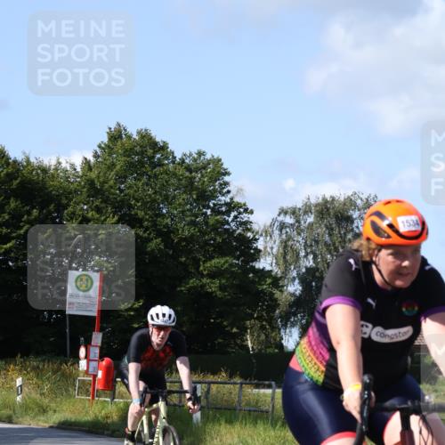 25.08.2024 - Elbe Triathlon Hamburg Fuchs,  Jonas http://msf.ph/oto/6867941 25.08.2024 11:01:27 Radfahren 1452, 1455, 1694, 1448, 1534, 1467, 1702, 1701 meine-sportfotos.de