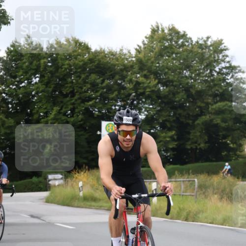 25.08.2024 - Elbe Triathlon Hamburg Fuchs,  Jonas http://msf.ph/oto/6867964 25.08.2024 10:20:00 Radfahren 610, 488, 483, 627, 1500, 462, 598 meine-sportfotos.de