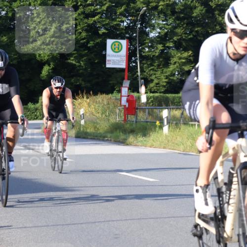 25.08.2024 - Elbe Triathlon Hamburg Fuchs,  Jonas http://msf.ph/oto/6867974 25.08.2024 09:29:54 Radfahren 66, 447, 98, 407, 138, 385, 401, 305 meine-sportfotos.de