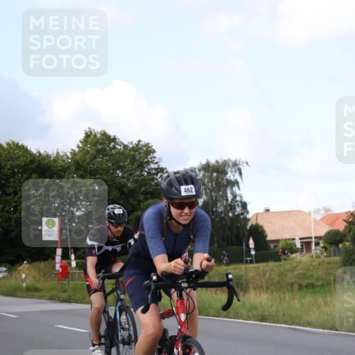 25.08.2024 - Elbe Triathlon Hamburg Fuchs,  Jonas http://msf.ph/oto/6867991 25.08.2024 10:20:03 Radfahren 483, 627, 1500, 462, 598, 638 meine-sportfotos.de
