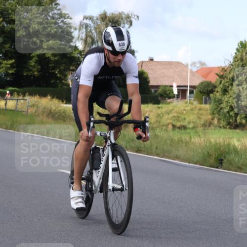 25.08.2024 - Elbe Triathlon Hamburg Fuchs,  Jonas http://msf.ph/oto/6868017 25.08.2024 10:20:10 Radfahren 638, 621, 337, 549, 573, 451 meine-sportfotos.de