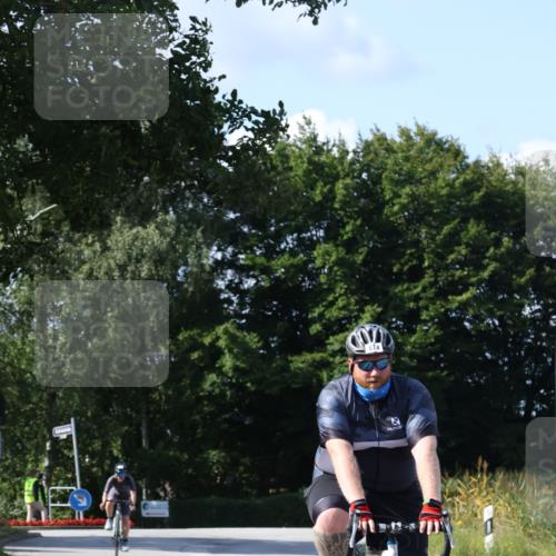 25.08.2024 - Elbe Triathlon Hamburg Fuchs,  Jonas http://msf.ph/oto/6868031 25.08.2024 11:01:43 Radfahren 1663, 779, 674, 1637 meine-sportfotos.de
