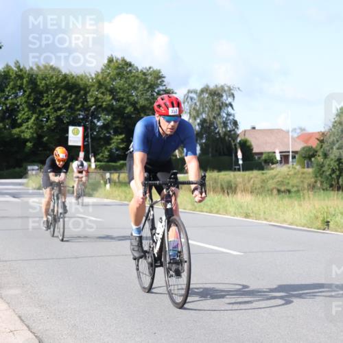 25.08.2024 - Elbe Triathlon Hamburg Fuchs,  Jonas http://msf.ph/oto/6868059 25.08.2024 10:20:15 Radfahren 638, 621, 337, 549, 573, 451, 468, 557, 629, 526, 520 meine-sportfotos.de