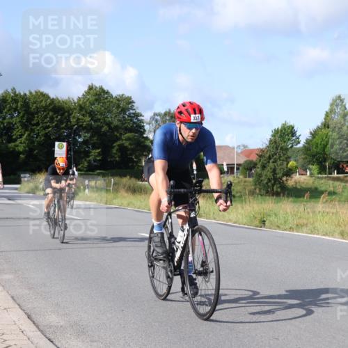 25.08.2024 - Elbe Triathlon Hamburg Fuchs,  Jonas http://msf.ph/oto/6868063 25.08.2024 10:20:15 Radfahren 638, 621, 337, 549, 573, 451, 468, 557, 629, 526, 520 meine-sportfotos.de