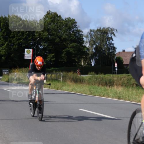 25.08.2024 - Elbe Triathlon Hamburg Fuchs,  Jonas http://msf.ph/oto/6868066 25.08.2024 10:20:15 Radfahren 638, 621, 337, 549, 573, 451, 468, 557, 629, 526, 520 meine-sportfotos.de
