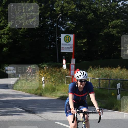 25.08.2024 - Elbe Triathlon Hamburg Fuchs,  Jonas http://msf.ph/oto/6868075 25.08.2024 11:02:08 Radfahren 1684, 1678, 1644, 1717 meine-sportfotos.de