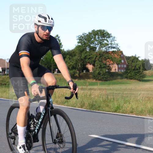25.08.2024 - Elbe Triathlon Hamburg Fuchs,  Jonas http://msf.ph/oto/6868090 25.08.2024 09:30:05 Radfahren 101, 231, 221, 114 meine-sportfotos.de
