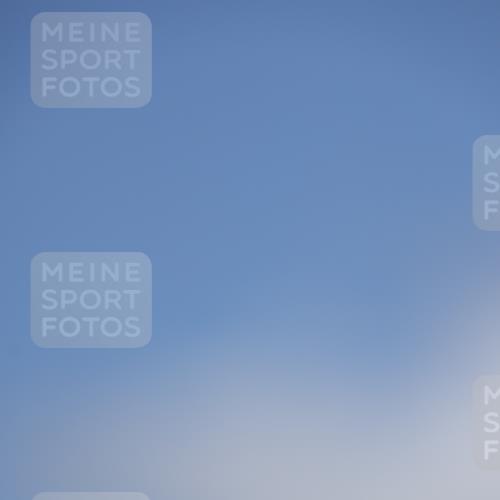 25.08.2024 - Elbe Triathlon Hamburg Fuchs,  Jonas http://msf.ph/oto/6868099 25.08.2024 11:02:16 Radfahren 1644, 1717, 1613, 1420 meine-sportfotos.de