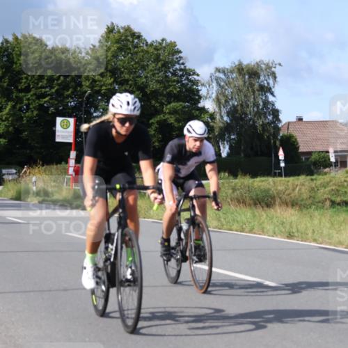 25.08.2024 - Elbe Triathlon Hamburg Fuchs,  Jonas http://msf.ph/oto/6868105 25.08.2024 10:20:18 Radfahren 621, 337, 549, 573, 451, 468, 557, 629, 526, 520 meine-sportfotos.de