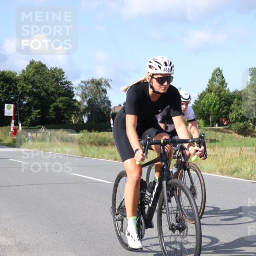 25.08.2024 - Elbe Triathlon Hamburg Fuchs,  Jonas http://msf.ph/oto/6868114 25.08.2024 10:20:18 Radfahren 621, 337, 549, 573, 451, 468, 557, 629, 526, 520 meine-sportfotos.de