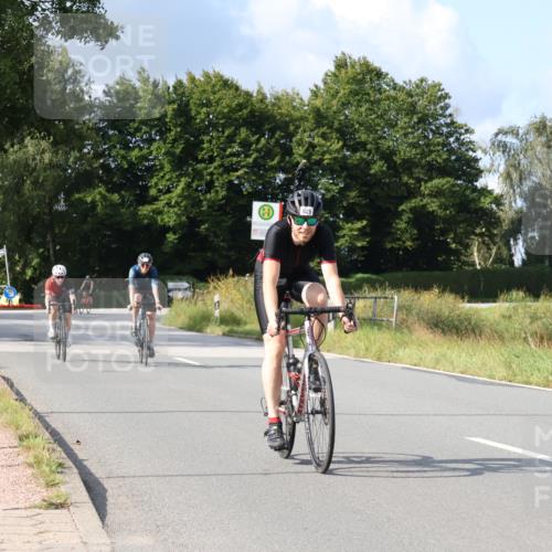 25.08.2024 - Elbe Triathlon Hamburg Fuchs,  Jonas http://msf.ph/oto/6868118 25.08.2024 10:20:19 Radfahren 337, 549, 573, 451, 468, 557, 629, 526, 520 meine-sportfotos.de