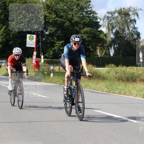 25.08.2024 - Elbe Triathlon Hamburg Fuchs,  Jonas http://msf.ph/oto/6868139 25.08.2024 10:20:21 Radfahren 549, 573, 451, 468, 557, 629, 526, 520, 493 meine-sportfotos.de