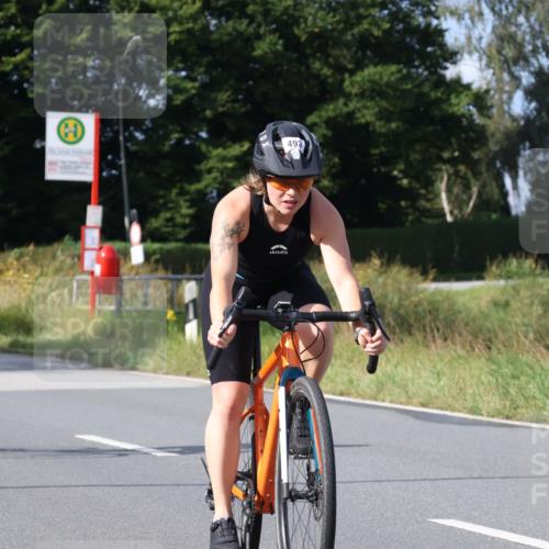 25.08.2024 - Elbe Triathlon Hamburg Fuchs,  Jonas http://msf.ph/oto/6868180 25.08.2024 10:20:27 Radfahren 520, 493, 580 meine-sportfotos.de