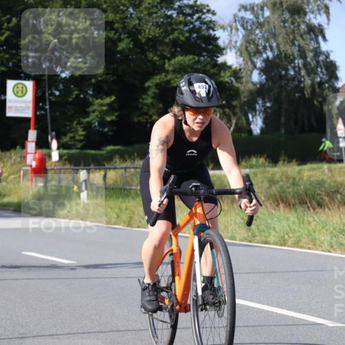 25.08.2024 - Elbe Triathlon Hamburg Fuchs,  Jonas http://msf.ph/oto/6868184 25.08.2024 10:20:27 Radfahren 520, 493, 580 meine-sportfotos.de