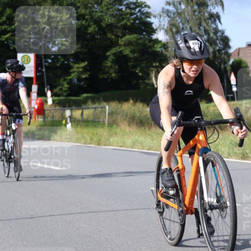 25.08.2024 - Elbe Triathlon Hamburg Fuchs,  Jonas http://msf.ph/oto/6868187 25.08.2024 10:20:27 Radfahren 520, 493, 580 meine-sportfotos.de