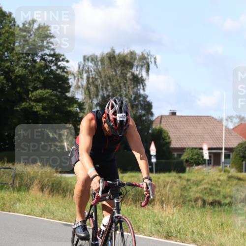25.08.2024 - Elbe Triathlon Hamburg Fuchs,  Jonas http://msf.ph/oto/6868189 25.08.2024 11:02:56 Radfahren 1677, 1682, 1685, 1402, 1693, 1606, 1705 meine-sportfotos.de