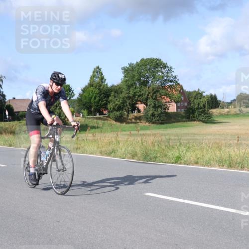 25.08.2024 - Elbe Triathlon Hamburg Fuchs,  Jonas http://msf.ph/oto/6868203 25.08.2024 10:20:29 Radfahren 493, 580 meine-sportfotos.de