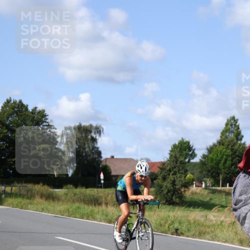 25.08.2024 - Elbe Triathlon Hamburg Fuchs,  Jonas http://msf.ph/oto/6868238 25.08.2024 11:02:59 Radfahren 1685, 1402, 1693, 1606, 1705, 1453 meine-sportfotos.de