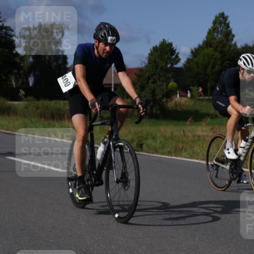 25.08.2024 - Elbe Triathlon Hamburg Fuchs,  Jonas http://msf.ph/oto/6868277 25.08.2024 10:20:45 Radfahren 450, 540, 353, 599, 400, 537, 361 meine-sportfotos.de