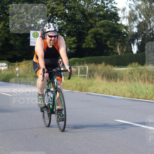 25.08.2024 - Elbe Triathlon Hamburg Fuchs,  Jonas http://msf.ph/oto/6868283 25.08.2024 09:30:26 Radfahren 286, 249, 361, 170, 330 meine-sportfotos.de