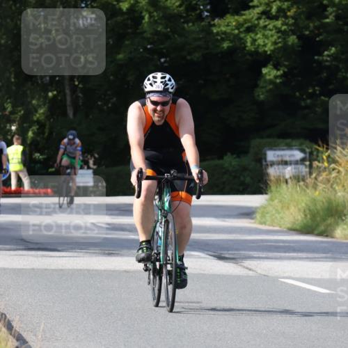 25.08.2024 - Elbe Triathlon Hamburg Fuchs,  Jonas http://msf.ph/oto/6868305 25.08.2024 10:20:48 Radfahren 540, 353, 599, 400, 537, 361, 512 meine-sportfotos.de