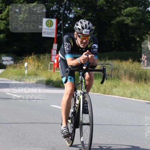 25.08.2024 - Elbe Triathlon Hamburg Fuchs,  Jonas http://msf.ph/oto/6868312 25.08.2024 11:03:13 Radfahren 1649, 1442, 1654, 1531, 1408, 1652 meine-sportfotos.de