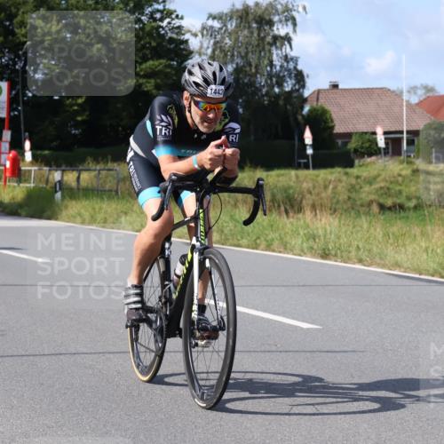 25.08.2024 - Elbe Triathlon Hamburg Fuchs,  Jonas http://msf.ph/oto/6868320 25.08.2024 11:03:14 Radfahren 1649, 1442, 1654, 1531, 1408, 1652 meine-sportfotos.de