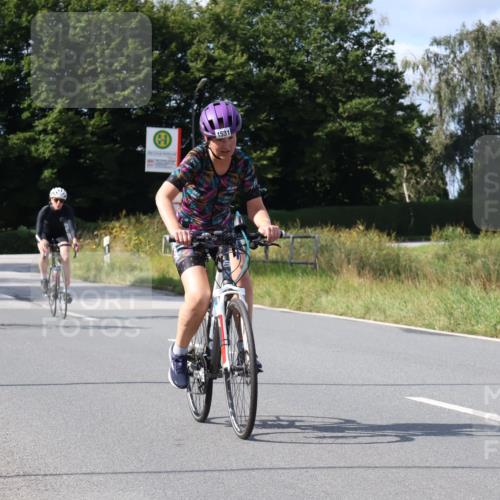 25.08.2024 - Elbe Triathlon Hamburg Fuchs,  Jonas http://msf.ph/oto/6868357 25.08.2024 11:03:17 Radfahren 1442, 1654, 1531, 1408, 1652 meine-sportfotos.de
