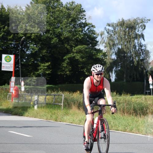 25.08.2024 - Elbe Triathlon Hamburg Fuchs,  Jonas http://msf.ph/oto/6868358 25.08.2024 10:20:59 Radfahren 512, 560, 356, 617, 495, 655, 607, 350, 487 meine-sportfotos.de