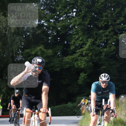 25.08.2024 - Elbe Triathlon Hamburg Fuchs,  Jonas http://msf.ph/oto/6868408 25.08.2024 10:21:06 Radfahren 655, 607, 350, 487, 619, 344, 647, 639, 583 meine-sportfotos.de