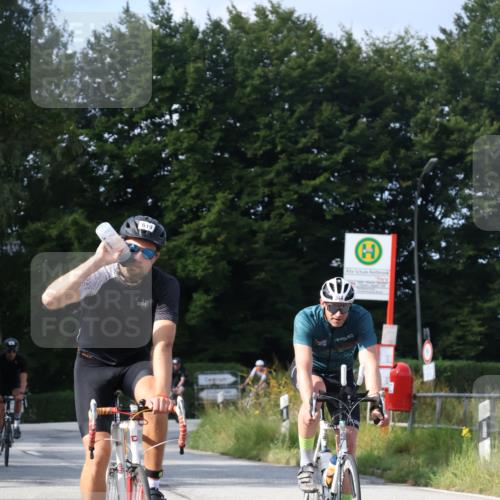 25.08.2024 - Elbe Triathlon Hamburg Fuchs,  Jonas http://msf.ph/oto/6868415 25.08.2024 10:21:06 Radfahren 655, 607, 350, 487, 619, 344, 647, 639, 583 meine-sportfotos.de