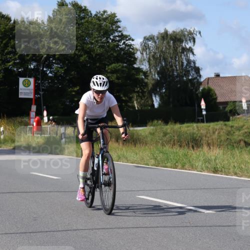 25.08.2024 - Elbe Triathlon Hamburg Fuchs,  Jonas http://msf.ph/oto/6868446 25.08.2024 11:03:31 Radfahren 1698, 1626, 1619, 1608, 1680 meine-sportfotos.de