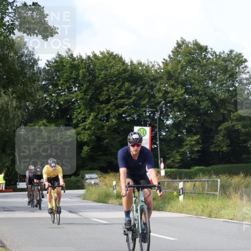 25.08.2024 - Elbe Triathlon Hamburg Fuchs,  Jonas http://msf.ph/oto/6868457 25.08.2024 10:21:11 Radfahren 619, 344, 647, 639, 583, 632, 592, 273 meine-sportfotos.de