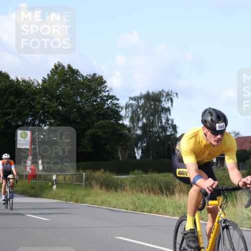 25.08.2024 - Elbe Triathlon Hamburg Fuchs,  Jonas http://msf.ph/oto/6868475 25.08.2024 10:21:13 Radfahren 344, 647, 639, 583, 632, 592, 273 meine-sportfotos.de