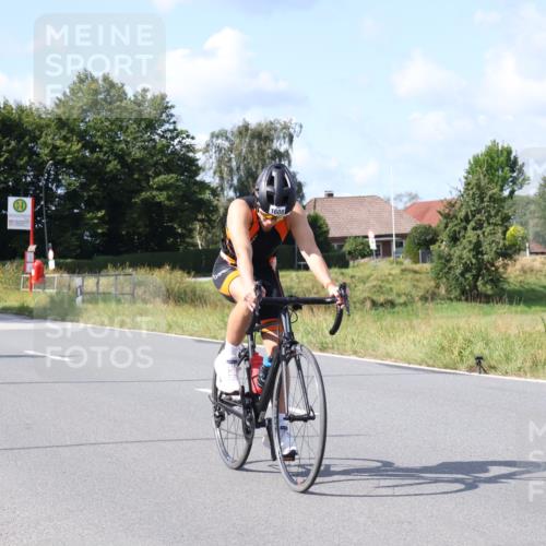25.08.2024 - Elbe Triathlon Hamburg Fuchs,  Jonas http://msf.ph/oto/6868485 25.08.2024 11:03:36 Radfahren 1619, 1608, 1680, 1703 meine-sportfotos.de
