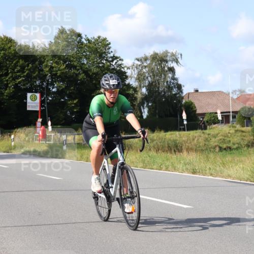 25.08.2024 - Elbe Triathlon Hamburg Fuchs,  Jonas http://msf.ph/oto/6868500 25.08.2024 11:03:38 Radfahren 1608, 1680, 1703, 1656 meine-sportfotos.de