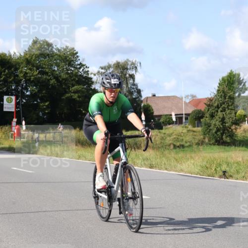 25.08.2024 - Elbe Triathlon Hamburg Fuchs,  Jonas http://msf.ph/oto/6868506 25.08.2024 11:03:38 Radfahren 1608, 1680, 1703, 1656 meine-sportfotos.de