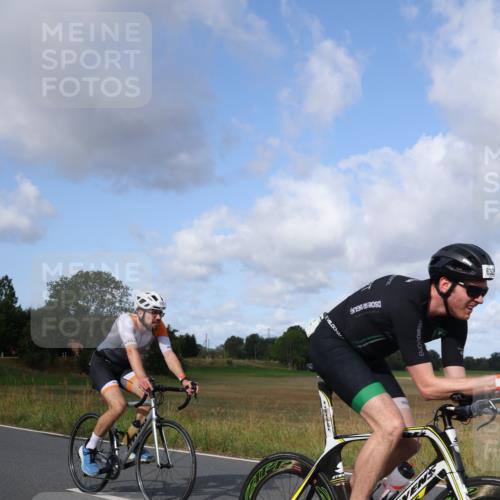 25.08.2024 - Elbe Triathlon Hamburg Fuchs,  Jonas http://msf.ph/oto/6868511 25.08.2024 10:21:15 Radfahren 647, 639, 583, 632, 592, 273 meine-sportfotos.de