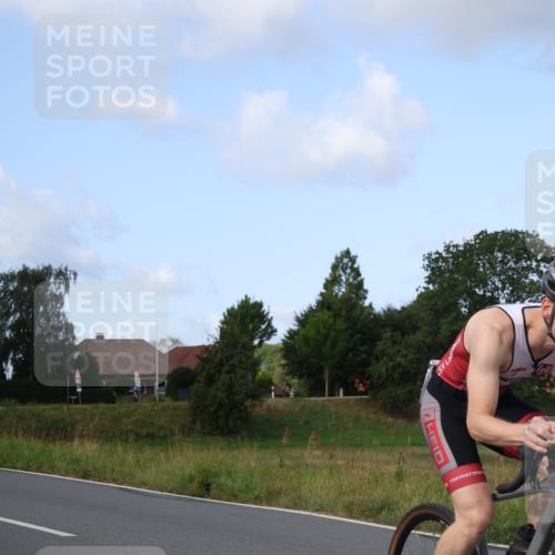 25.08.2024 - Elbe Triathlon Hamburg Fuchs,  Jonas http://msf.ph/oto/6868527 25.08.2024 10:21:18 Radfahren 583, 632, 592, 273, 569, 659 meine-sportfotos.de