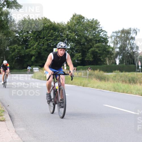 25.08.2024 - Elbe Triathlon Hamburg Fuchs,  Jonas http://msf.ph/oto/6868536 25.08.2024 10:21:23 Radfahren 273, 569, 659, 556, 613, 554 meine-sportfotos.de