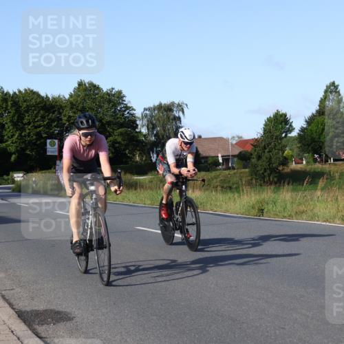 25.08.2024 - Elbe Triathlon Hamburg Fuchs,  Jonas http://msf.ph/oto/6868543 25.08.2024 09:30:57 Radfahren 438, 383, 145, 400, 254 meine-sportfotos.de