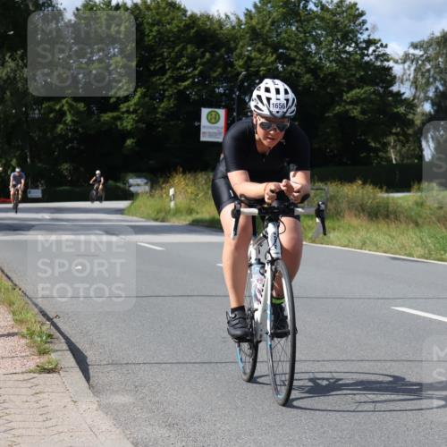 25.08.2024 - Elbe Triathlon Hamburg Fuchs,  Jonas http://msf.ph/oto/6868557 25.08.2024 11:03:43 Radfahren 1680, 1703, 1656, 787 meine-sportfotos.de