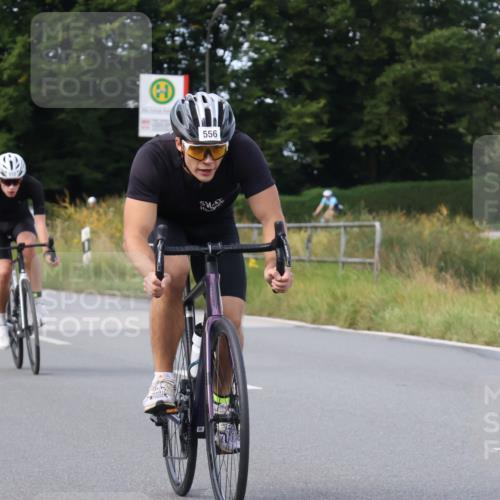 25.08.2024 - Elbe Triathlon Hamburg Fuchs,  Jonas http://msf.ph/oto/6868573 25.08.2024 10:21:26 Radfahren 569, 659, 556, 613, 554, 357 meine-sportfotos.de