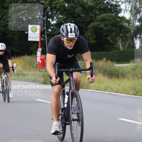 25.08.2024 - Elbe Triathlon Hamburg Fuchs,  Jonas http://msf.ph/oto/6868576 25.08.2024 10:21:27 Radfahren 569, 659, 556, 613, 554, 357, 476 meine-sportfotos.de